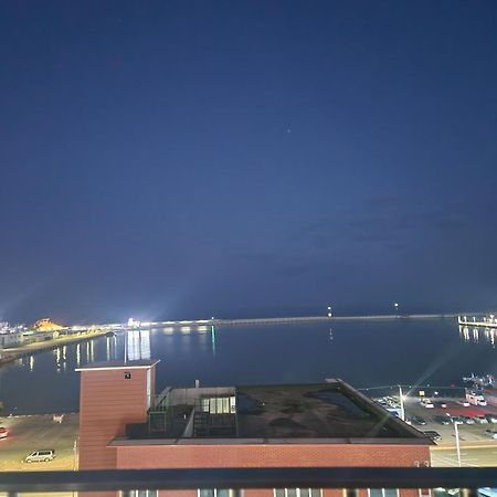 Sokcho Station Hostel מראה חיצוני תמונה