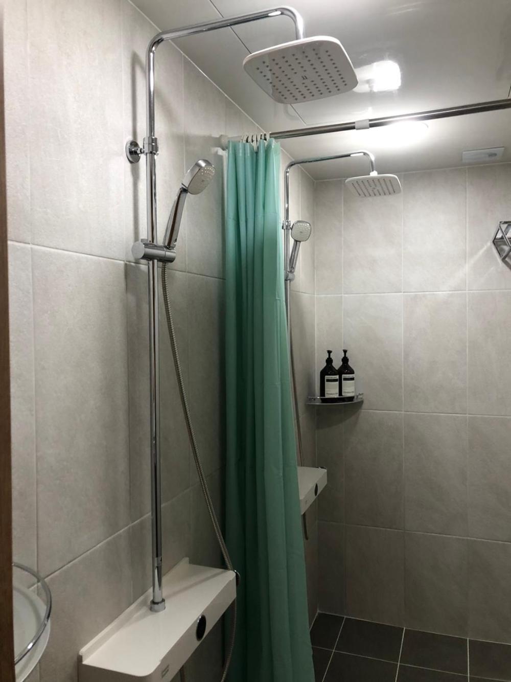 Sokcho Station Hostel מראה חיצוני תמונה